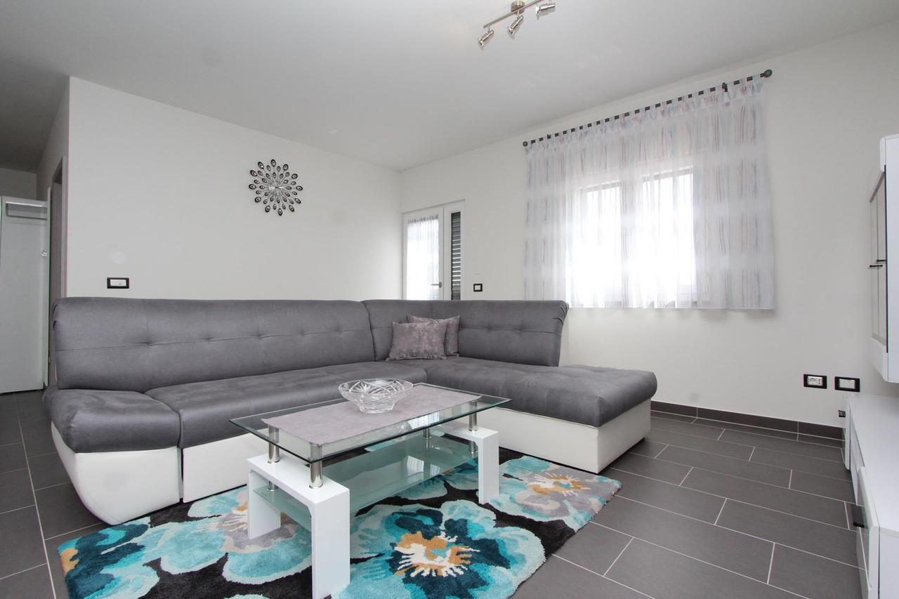 Apartment Mondelaco Rovinj Extérieur photo
